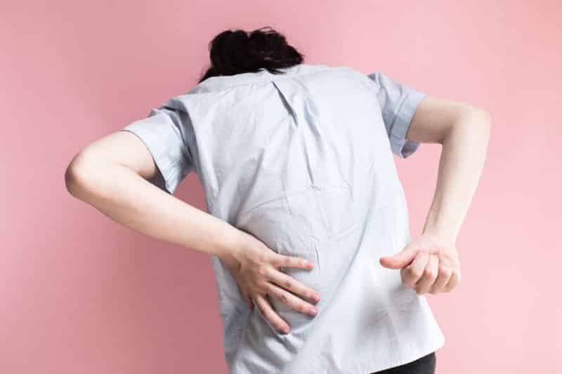 đau lưng là bệnh gì