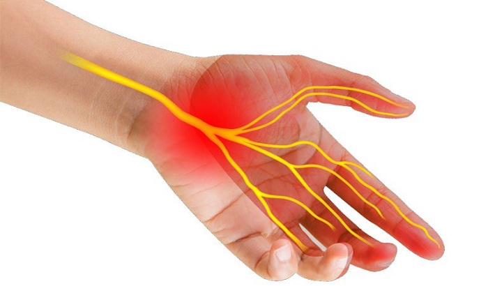 Tê đầu ngón tay là triệu chứng bệnh lý
