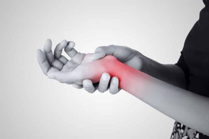 tổng hợp nguyên nhân gây đau cổ tay